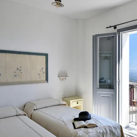 Fund'e Monte * Baunei