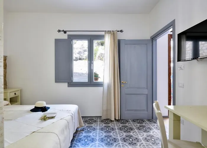 Fund'e Monte * Бауней