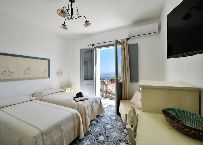 Fund'e Monte * Бауней