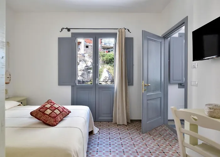 Fund'e Monte * バウネーイ